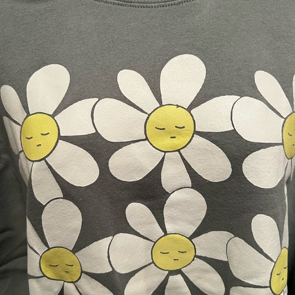 Grayson Threads, The Label Juniors' Sleepy Daisy Graphic Sweatshirt/size… - Picture 9 of 9